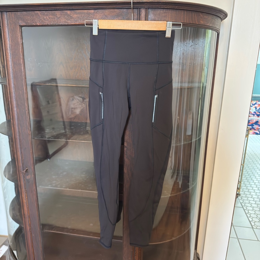 Athleta Black Rainier Tight Leggings